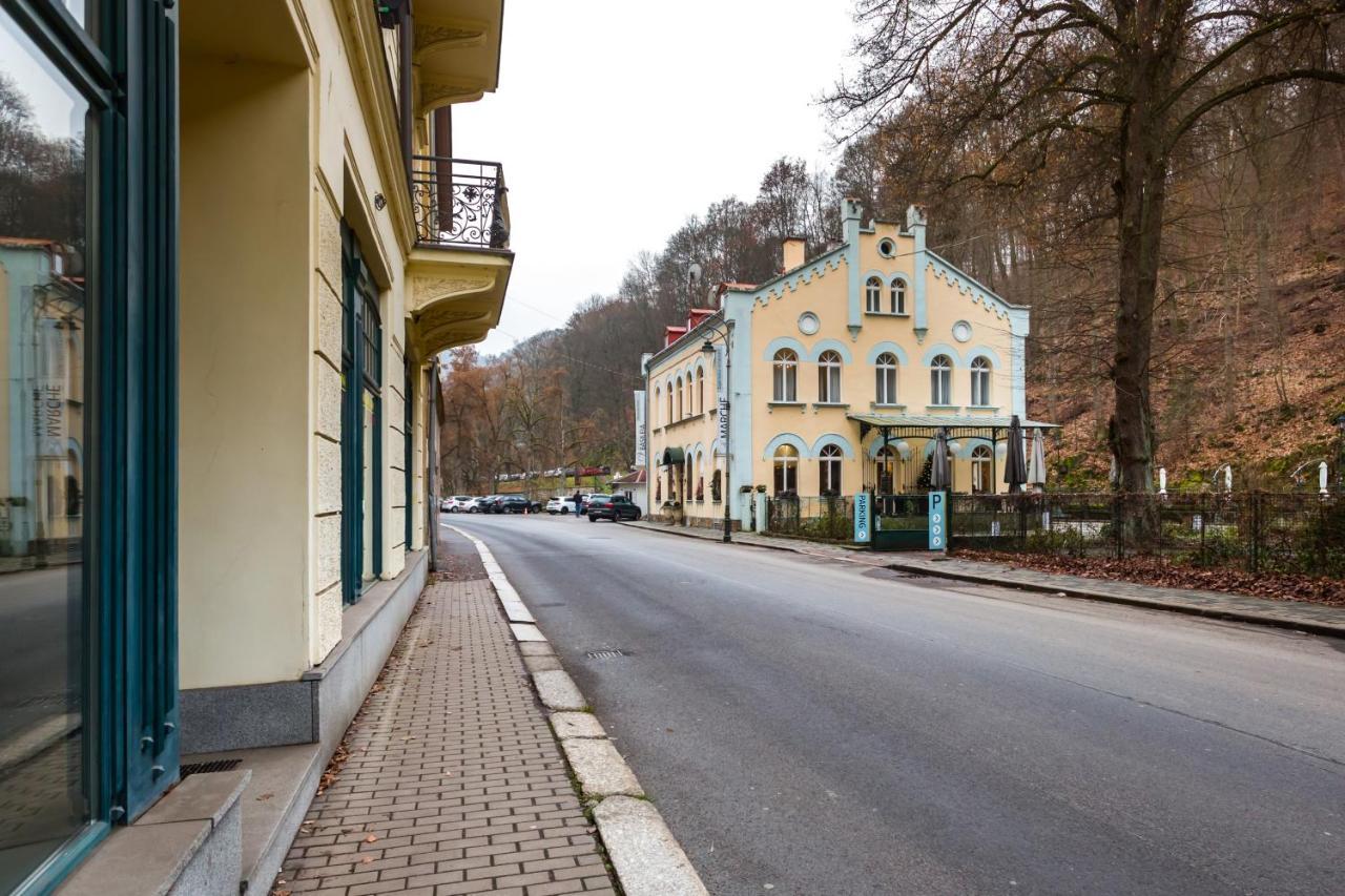 Apartma Linda 1880 Karlovy Vary Exterior foto